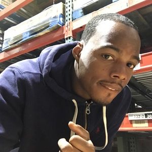 Meet your Posher, Jonathon